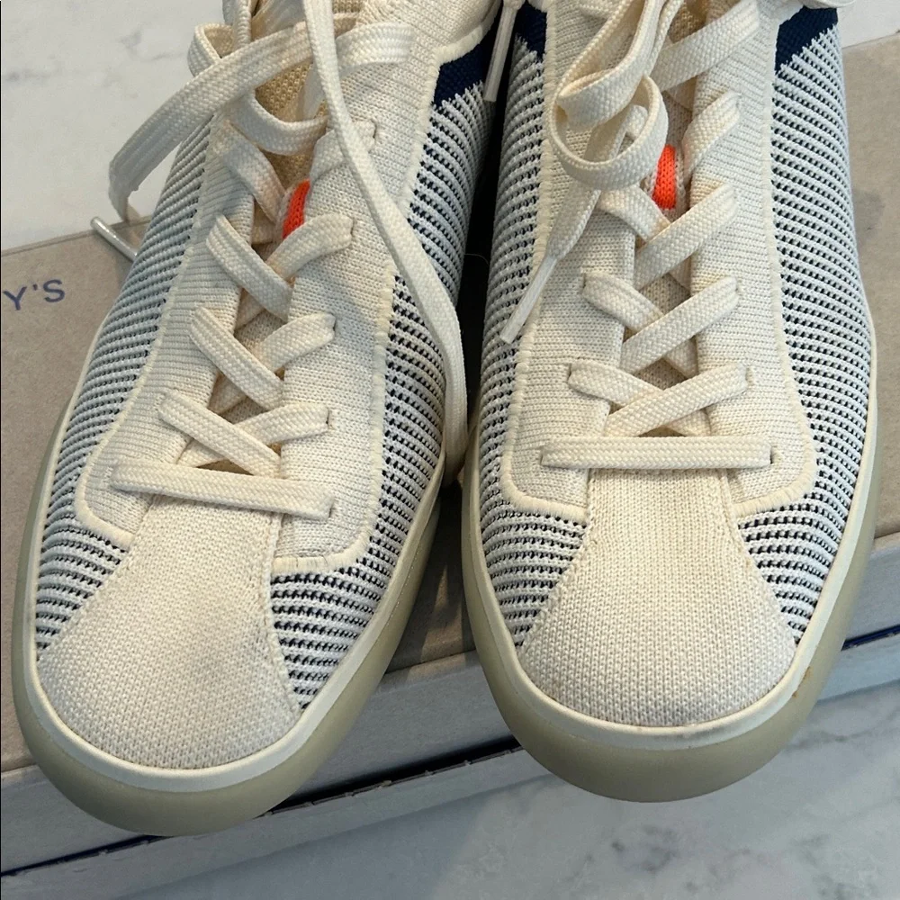 VG Rothy's Knit Lace-Up Sneaker in Cream & Navy (sz 8.5) - Picture 6 of 7